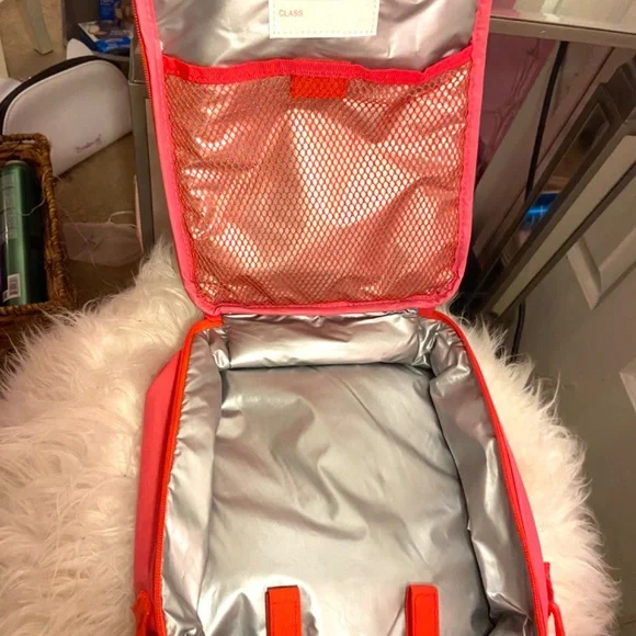 Vintage Hello Kitty Retro Sanrio Stylish Pink Insulated Lunch Bag for Adults - Picture 4 of 4